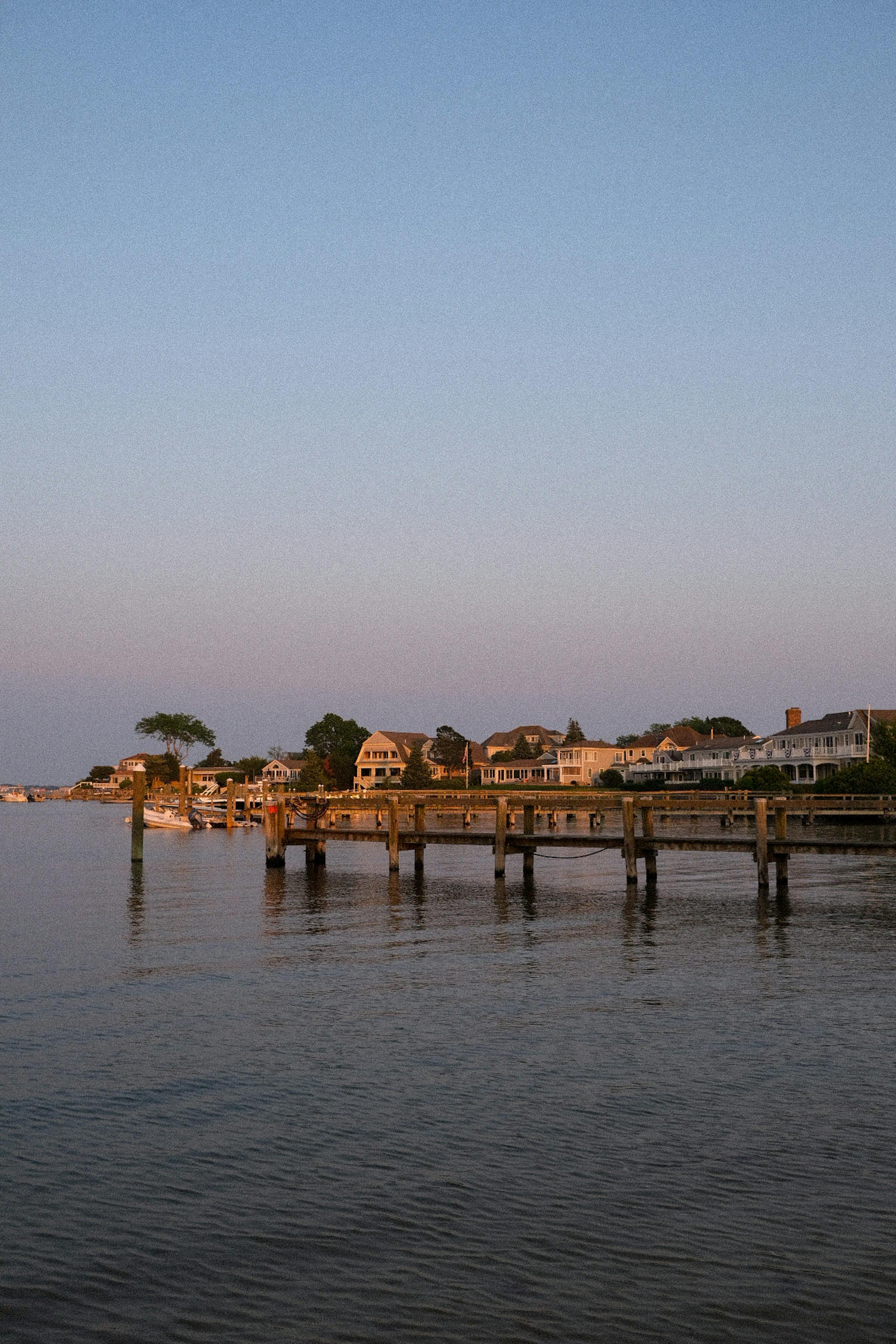 Sag Harbor pier shore